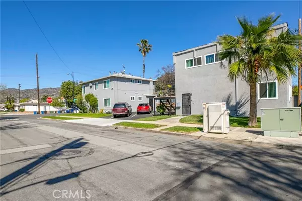 Burbank, CA 91506,1138 North Parish Place