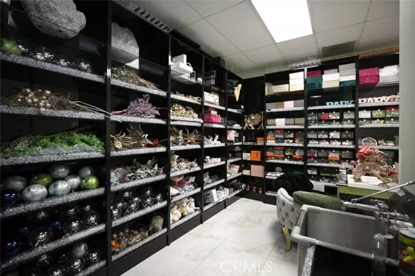North Hollywood, CA 91605