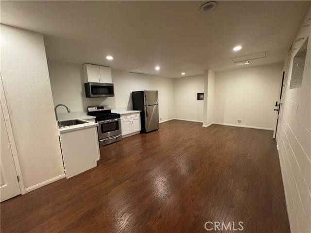 Sierra Madre, CA 91024,673 Brookside Lane