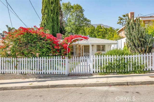 Tujunga, CA 91042,7719 Jayseel Street