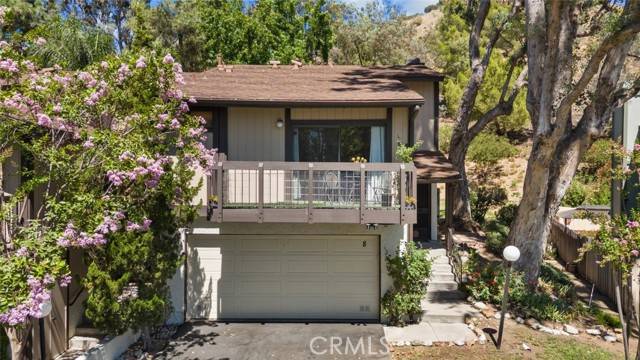 10831 Roycroft Street, Sun Valley, CA 91352