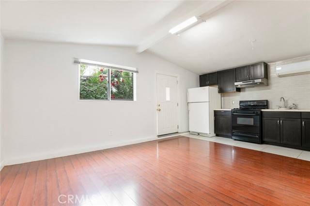Reseda, CA 91335,8170 Calvin Avenue