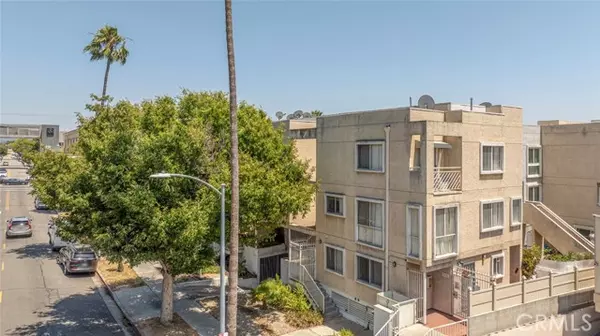 116 West Maple Street, Glendale, CA 91204