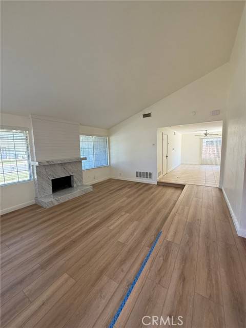 Simi Valley, CA 93063,3964 Hibbert Court