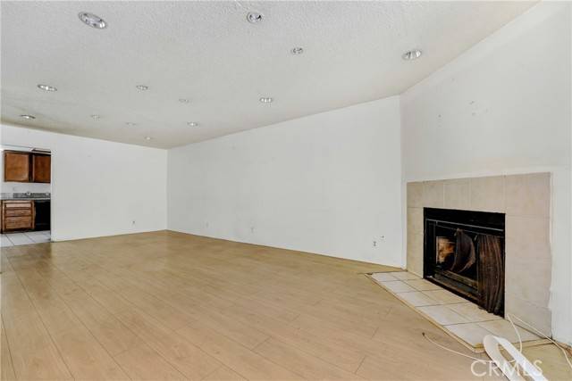 Panorama City, CA 91402,8331 Cedros Avenue