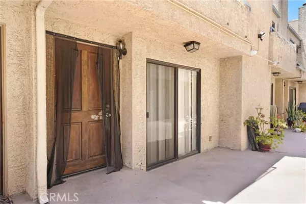 Panorama City, CA 91402,8331 Cedros Avenue