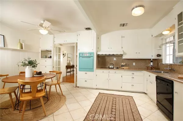Glendale, CA 91208,1852 Alpha Road