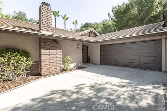 Glendale, CA 91208,2101 El Arbolita Drive