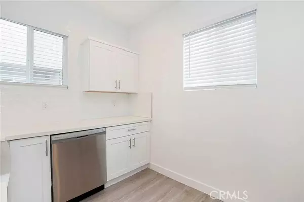 North Hollywood, CA 91601,5026 Cleon Avenue