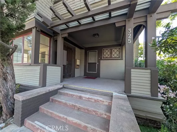 Pasadena, CA 91101,325 South Los Robles Avenue