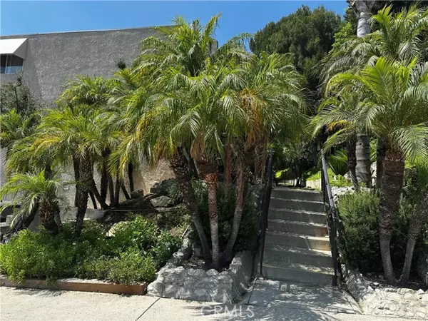 Burbank, CA 91504,7800 Via Genova
