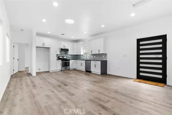 10863 Nettleton Street, Sun Valley, CA 91352