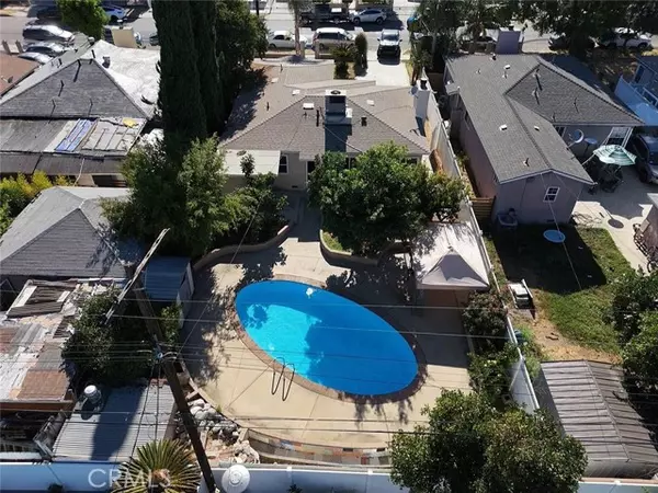 Van Nuys, CA 91405,7252 Tyrone Avenue