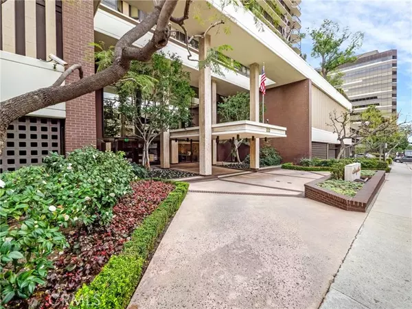 Glendale, CA 91206,222 Monterey Road