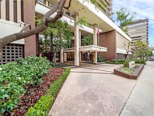 Glendale, CA 91206,222 Monterey Road