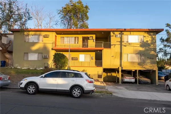 Tujunga, CA 91042,10136 Silverton Avenue