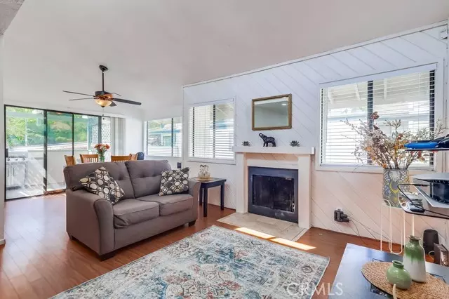 Sunland, CA 91040,10435 Newhome Avenue