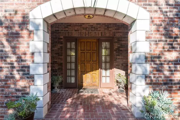 La Canada Flintridge, CA 91011,375 Berkshire Avenue