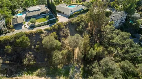 Glendale, CA 91208,3226 MENLO Drive