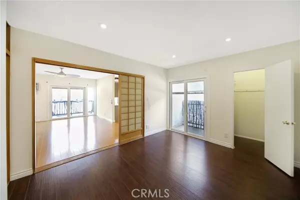 Glendale, CA 91203,409 Burchett Street