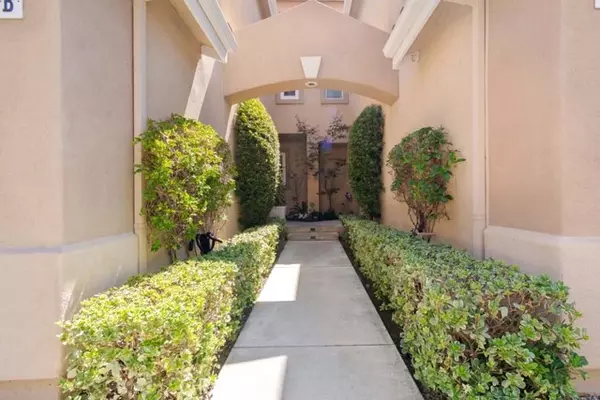 Simi Valley, CA 93065,508 Bannister Way