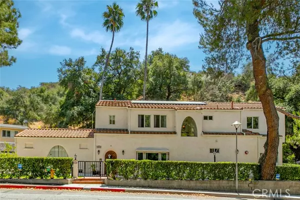 2644 East Chevy Chase Drive, Glendale, CA 91206