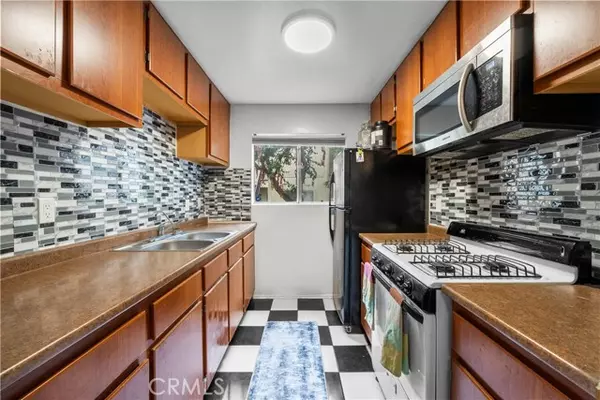 Sylmar, CA 91342,13080 Dronfield Avenue