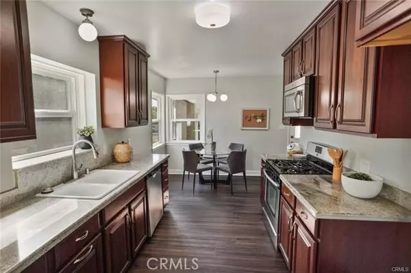 Burbank, CA 91504,505 Cambridge Drive