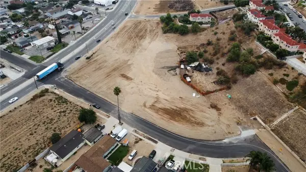 Bloomington, CA 92316,18661 5th