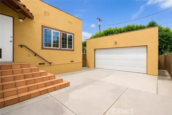 Alhambra, CA 91803,1937 Charnwood Avenue