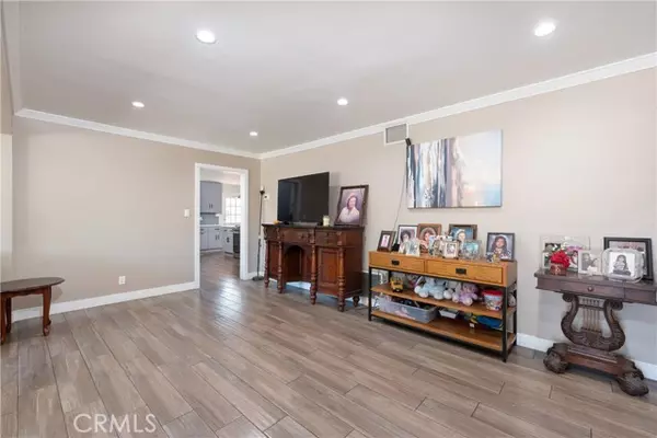 Sun Valley, CA 91352,9205 Haddon Avenue