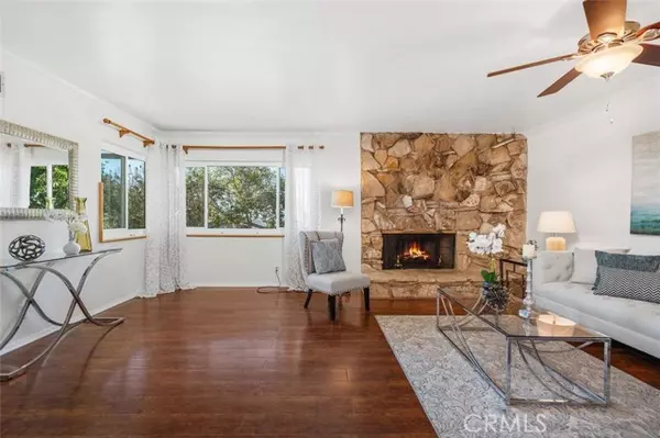 Glendale, CA 91214,3959 Santa Carlotta Street