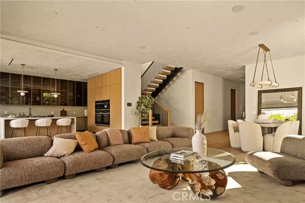 Sherman Oaks, CA 91423,13157 Otsego