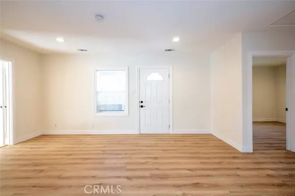 Sun Valley, CA 91352,7912 Vineland Avenue