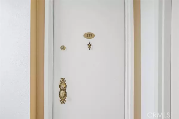 Long Beach, CA 90802,1140 East Ocean Boulevard