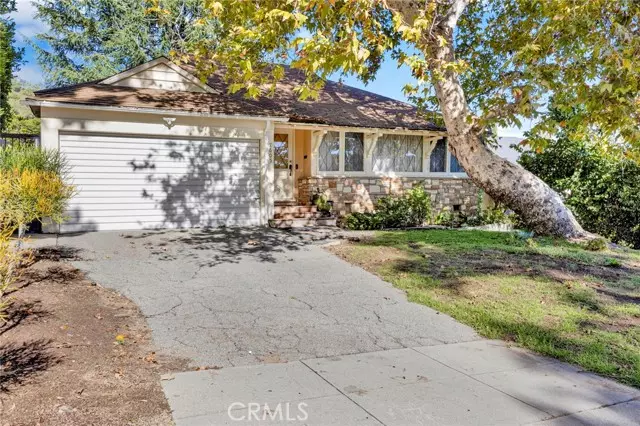 Glendale, CA 91208,1605 Santa Rosa