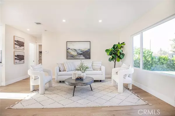 Sun Valley, CA 91352,8881 Morehart Avenue