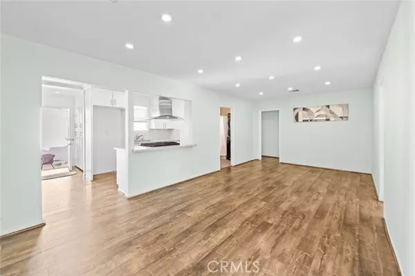 Sun Valley, CA 91352,10717 Cantara Street