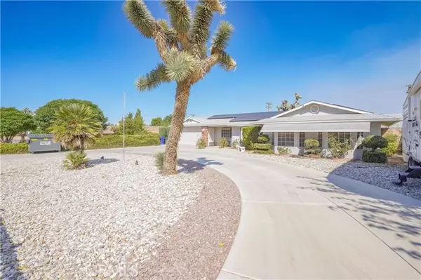 20650 Sitting Bull Road, Apple Valley, CA 92308