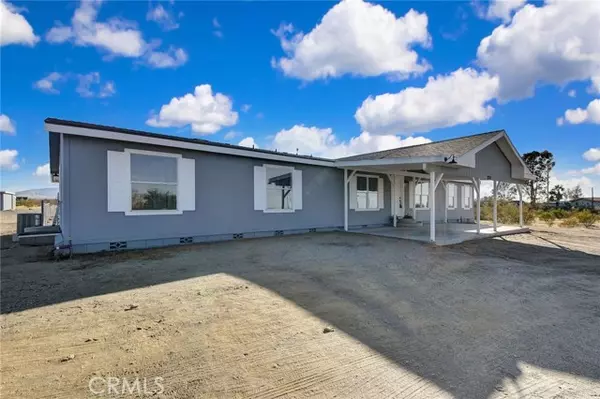 Phelan, CA 92371,3749 South Street