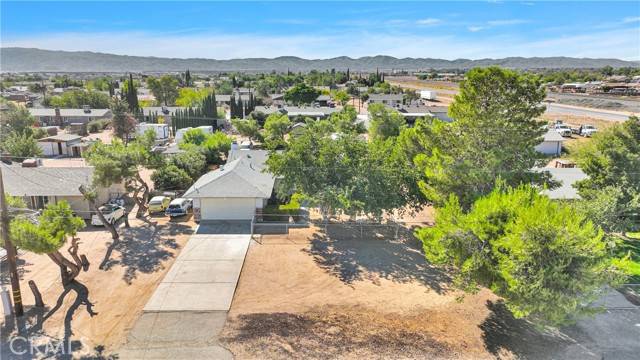 16445 Joshua Street, Hesperia, CA 92345