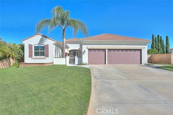 2127 Blazing Street, Corona, CA 92879