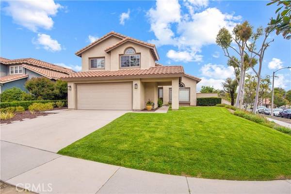 707 San Benito Lane, Corona, CA 92879