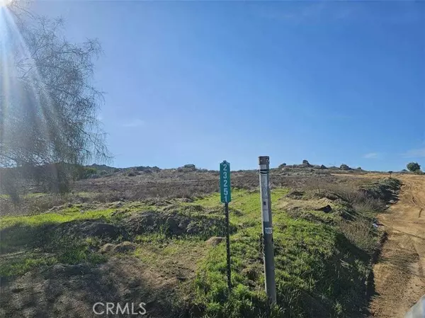 Perris, CA 92570,23251 Placentia Avenue