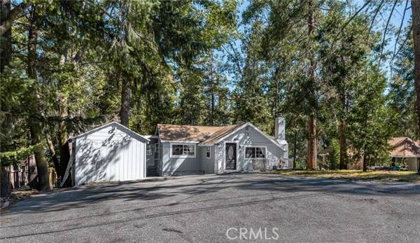 21874 Plunge Road, Crestline, CA 92325