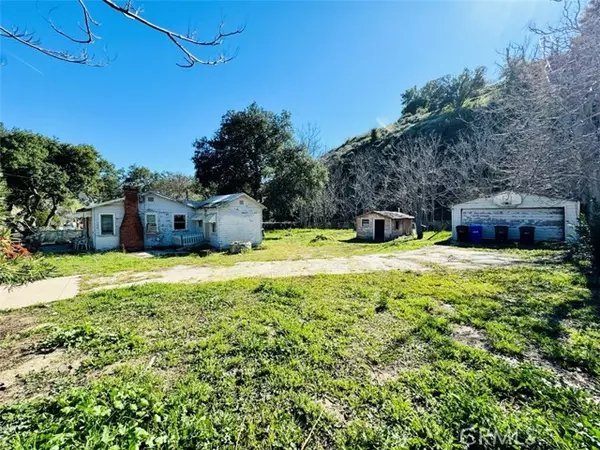 Castaic, CA 91384,30034 San Martinez Road