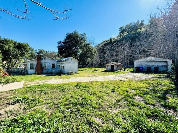 30034 San Martinez Road, Castaic, CA 91384