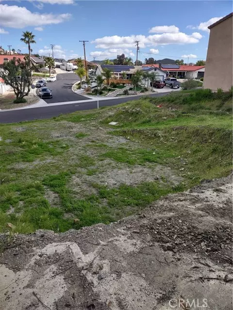 Canyon Lake, CA 92587,21943 San Joaquin