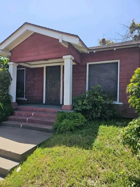 4218 East Elko Street, Long Beach, CA 90814