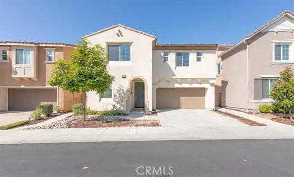 Lake Elsinore, CA 92532,24217 Carnation Way